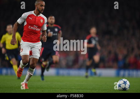Londres, Royaume-Uni. 20 Oct, 2015. Theo Walcott (Arsenal) Football/soccer : UEFA Champions League Groupe F match entre 2-0 Arsenal FC Bayern Munchen au Emirates Stadium de Londres, Angleterre . © EXTRÊME-ORIENT PRESSE/AFLO/Alamy Live News Banque D'Images