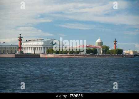 La pointe de l'île Vassilievski à Saint-Pétersbourg, en Russie. Banque D'Images