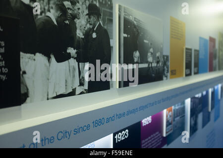 Tour d'Etihad Stadium, domicile du Manchester City Football club Banque D'Images