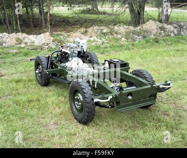 Land Rover 81' pouces châssis prototype propulsé par un B40 2,8 litre moteur Rolls Royce series 1 Banque D'Images