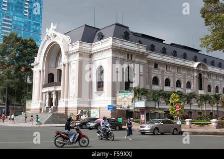Théâtre municipal de Ho Chi Minh ballet bâtiment de l'orchestre symphonique, également connu sous le nom d'opéra de Saigon, a été construit par les français en 1897. Vietnam, Asie Banque D'Images