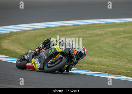 Bradley Smith, Monster Yamaha Tech 3 l'équipe de MotoGP. Libres 1, 2015 Grand Prix Moto d'Australie Pramac. Banque D'Images