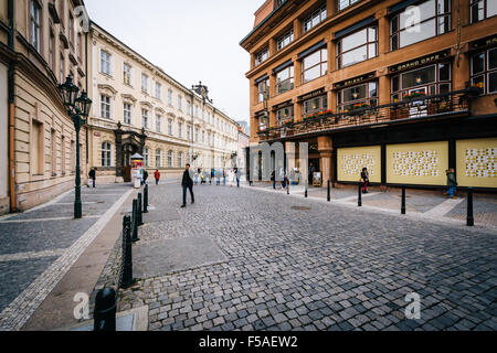 Ovocný trh, dans la Vieille Ville, Prague, République tchèque. Banque D'Images