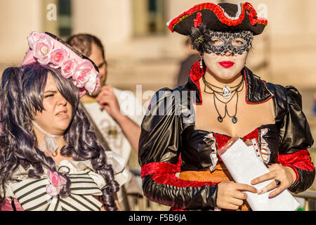 Barcelone, Espagne. 31 octobre, 2015. 31 octobre, 2015. Barcelone, Espagne : des cosplayeurs dans leurs costumes assister au 21ème Manga de Barcelone : Crédit matthi/Alamy Live News Banque D'Images