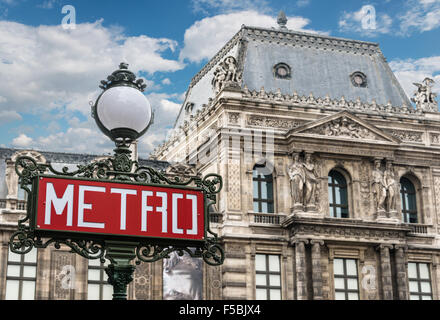 Metro sign, métro, Paris, Ile-de-France, France Banque D'Images