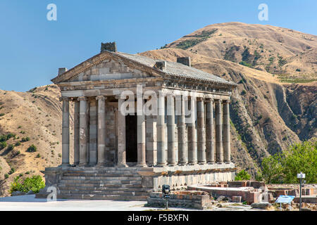(L) 1er siècle reconstruit le Temple de Garni dans la province de Kotayk, en Arménie. Il fut dédié à Mihr, le dieu soleil. Banque D'Images