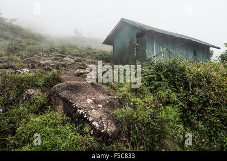 Cabane abandonnée sur Hill Banque D'Images