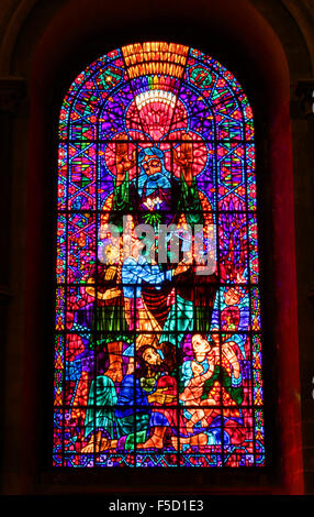 Vitraux modernes fenêtre la paix, la Cathédrale de Canterbury Banque D'Images
