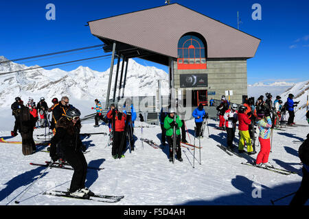 Neige de l'hiver, Zermatt, Valais, Alpes valaisannes, suisse, sud de l'Europe. Banque D'Images