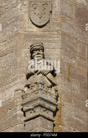 Sculpture externe, Eglise St Mary the Virgin, Fairford, Cotswolds, Gloucestershire, Angleterre, RU, FR, Europe Banque D'Images