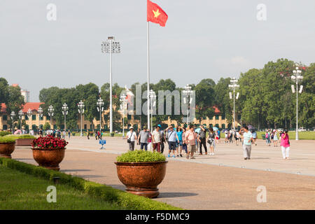 Place Ba Dinh, où le mausolée de Ho Chi Minh est, attraction touristique, Hanoi, Vietnam Banque D'Images