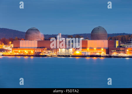 Centrale nucléaire sur l'Hudson, au nord de la ville de New York Banque D'Images