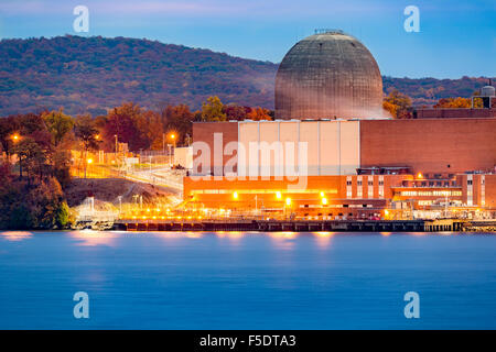 Réacteur nucléaire sur l'Hudson, au nord de la ville de new york Banque D'Images