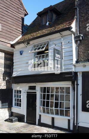 Topes Restaurant, Cour du Collège, Rochester, Kent, Angleterre, Royaume-Uni Banque D'Images