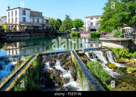 Cours d'eau, L'Isle sur la Sorgue, Vaucluse, Provence Alpes Cote d'Azur, France, Europe Banque D'Images