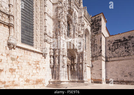 Mosteiro dos Jeronimos (Monastère des Hiéronymites), de l'UNESCO World Heritage Site, Belém, Lisbonne, Portugal, Europe Banque D'Images