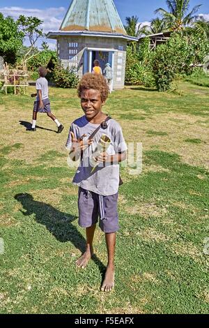 Garçon de l'école élève Matupit Island St Michaels Rabaul PNG Banque D'Images