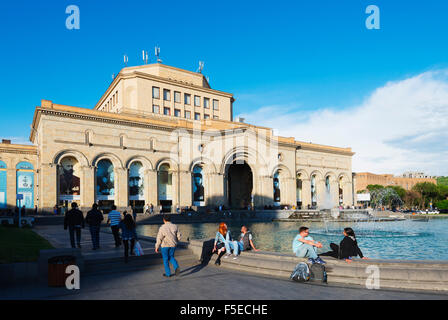 Place de la République, Musée d'histoire de l'Arménie, Erevan, Arménie, Caucase, Asie centrale, Asie Banque D'Images