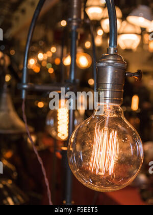 Vintage electric light carbone Banque D'Images