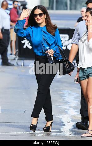 Célébrités à l'ABC Studios pour 'Jimmy Kimmel Live !' Avec : Salma Hayek Où : Los Angeles, California, United States Quand : 01 sept 2015 Banque D'Images