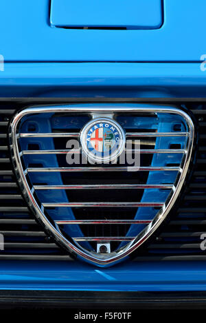 1977 Alfa Romeo badge A12 Banque D'Images