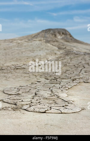 Des volcans de boue dans Buzau Roumanie Banque D'Images