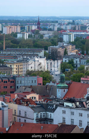 Wroclaw, Pologne, les zones résidentielles dans le crépuscule Banque D'Images