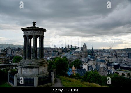 Beau paysage urbain - Carlton Hill, Édimbourg Banque D'Images