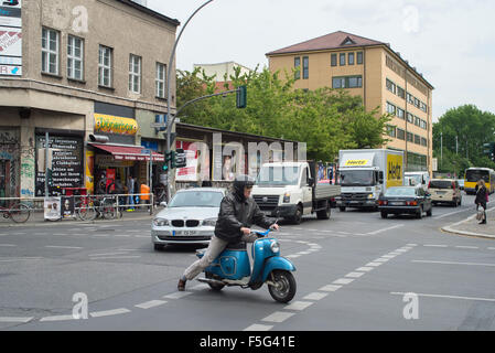 Berlin, Allemagne, zone de franchissement Kaiserdamm 82 et la Heinrich-Heine-Str à Berlin-Mitte Banque D'Images