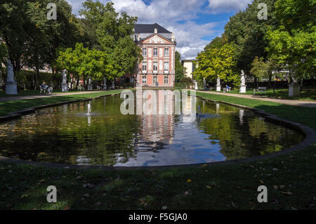 Kurfürstliches Palais rococo, palais électoral, 1756, Trèves, Rhénanie-Palatinat, Allemagne Banque D'Images