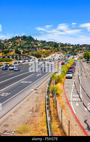 US 101 près de Corte Madera dans le comté de Marin, juste au nord de San Francisco, Californie Banque D'Images