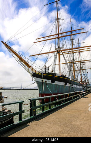 Le Balclutha trois-mâts de navire en acier de 1886 conservé à la San Francisco Maritime National Historical Park San Francisco, CA Banque D'Images