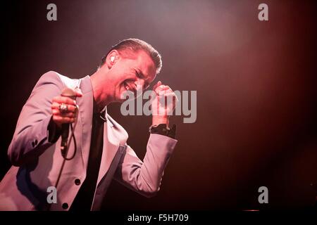 Milan, Italie. 4 novembre, 2015. Dave Gahan & Daniel Belanger en concert à fabrique crédit : Roberto finizio/ alamy live news Banque D'Images