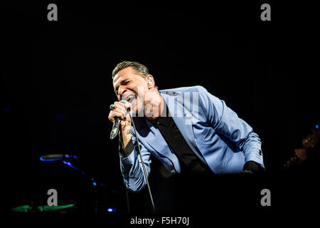 Milan, Italie. 4 novembre, 2015. Dave Gahan & Daniel Belanger en concert à fabrique crédit : Roberto finizio/ alamy live news Banque D'Images