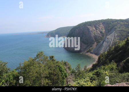 Le long du littoral atlantique Cabot Trail sur l'île du Cap-Breton en Nouvelle-Écosse. Canada Banque D'Images