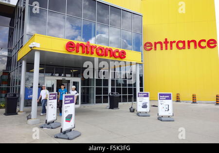 Entrée du magasin Ikea à Toronto, Canada Banque D'Images