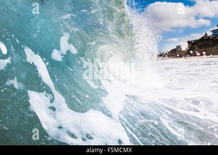 Rolling wave ocean, Encinitas, Californie, USA Banque D'Images