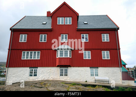 Vieux édifices du parlement des Îles Féroé Îles Féroé Tórshavn péninsule Tinganes Banque D'Images