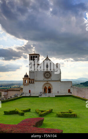 Basilique de San Francesco d'Assisi, Assisi, Italie Banque D'Images