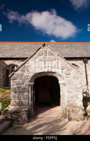 Church, Eglise St Winwaloe Cove, Gunwalloe, Helston, Cornwall, South West, Royaume-Uni Banque D'Images