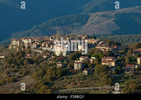 Civitella del Lago, petit village près du lac de Corbara, Baschi, Ombrie, Italie Banque D'Images