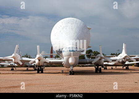 L'Aero Spacelines 377-SG Super Guppy à l'affiche au Pima Air and Space Museum à Tucson, Arizona. Banque D'Images