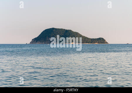 Marathonisi Turtle Island au coucher du soleil, Zante, Grèce Banque D'Images