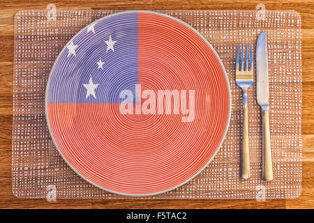 Assiette à dîner avec le drapeau de Samoa, pour votre nourriture et boissons international concepts. Banque D'Images