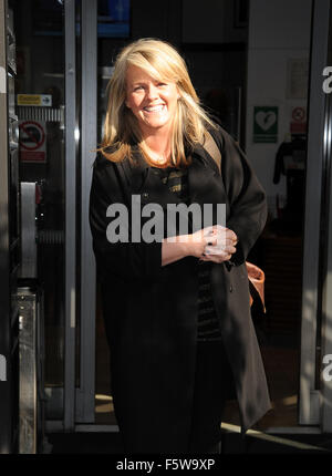 Sally Lindsay à BBC Radio 2 avec : Sally Lindsay Où : London, Royaume-Uni Quand : 11 Oct 2015 Banque D'Images