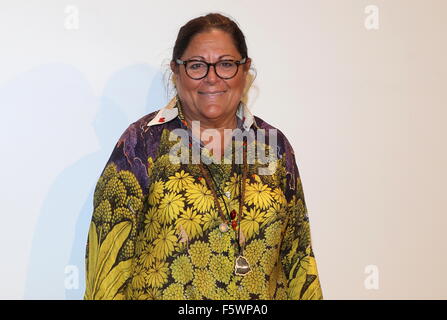 Estée Lauder lance la collection Michael Kors Parfum d'or en haut de la norme comprend : Fern Mallis Où : New York, United States Quand : 13 Oct 2015 Banque D'Images