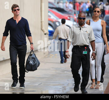 Robin Thicke à ABC Studios pour Jimmy Kimmel Live ! Avec : Robin Thicke, Amour Avril Geary Où : Los Angeles, California, United States Quand : 21 Oct 2015 Banque D'Images