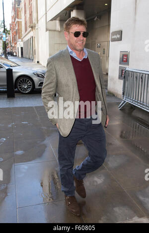 Sean Bean en arrivant à la BBC Radio 1 studios pour promouvoir le nouveau film, "Le Martien" qui créations à Londres ce soir. Avec : Sean Bean Où : London, Royaume-Uni Quand : 24 Oct 2015 Banque D'Images