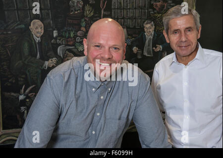 Stuart Rose et Tom Keegan juges pour nouvelle concurrence Ocado de trouver de nouvelles affaires alimentaire pour le distributeur alimentaire en ligne. Photo de M & C Saatchi 15 bureaux de Golden Square London W1 Banque D'Images