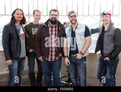 Groupe de pays accueil gratuit, gagnants de NBC's "la chante faux", visiter l'Empire State Building avec : Accueil gratuitement, Tim Foust, Austin Brown, Rob Lundquist, Chris Rupp, Adam Rupp Où : New York City, New York, United States Quand : 25 Oct 2015 Banque D'Images